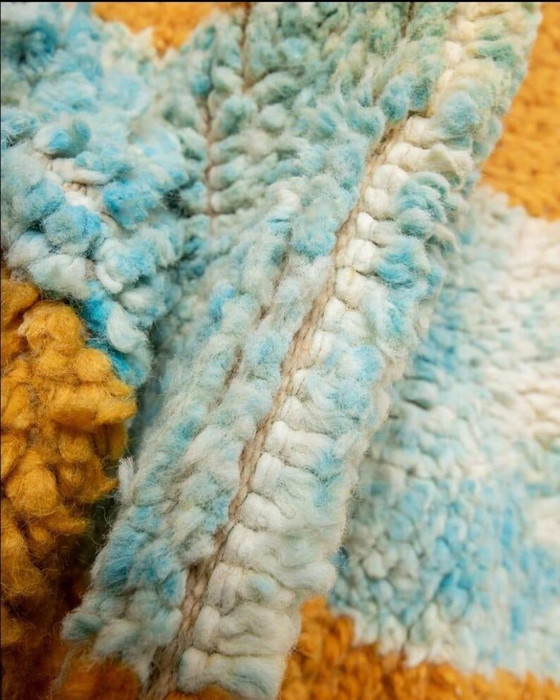 Image 1 of Tapis marocain artisanal en laine 250cmx200cm