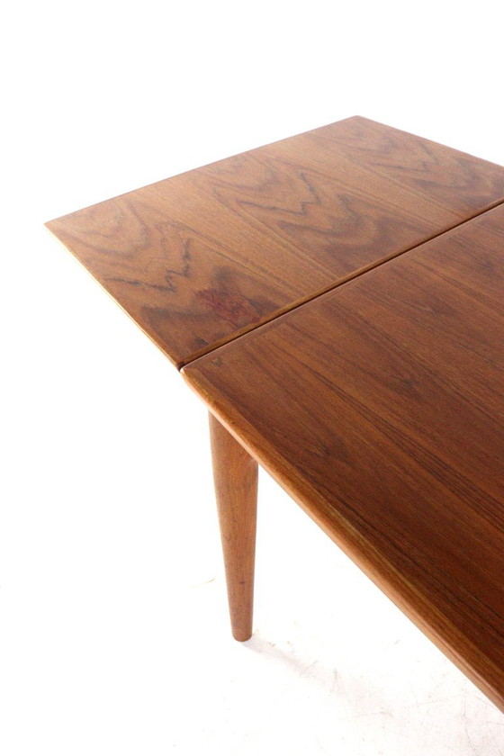 Vintage Danish rectangular extendable teak dining table – Wood (photo 18 of 18)