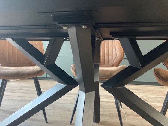 Image 1 of Dining table Masura by Xooon oval