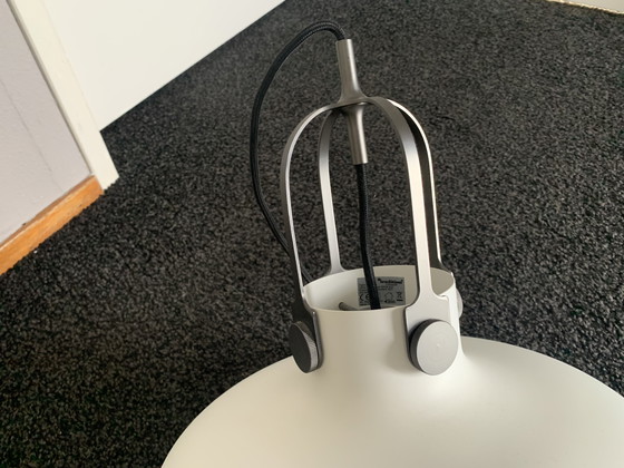 Image 1 of 2 HANGLAMPEN &TRADITION COPENHAGEN SC7