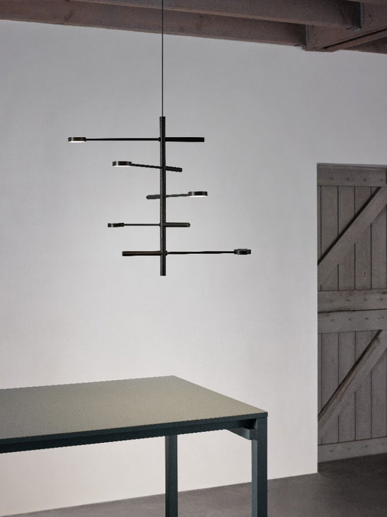 Image 1 of Suspension JAPTH KingPin à 5 bras et spots orientables, couleur blanche.