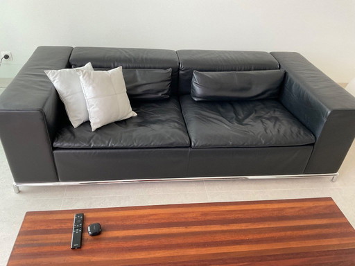 Desede DS7 sofa in black leather