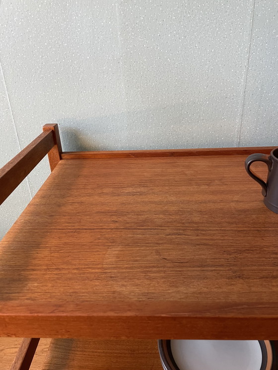 Image 1 of Roltafel teak en teak fineer vintage uit Denemarken 