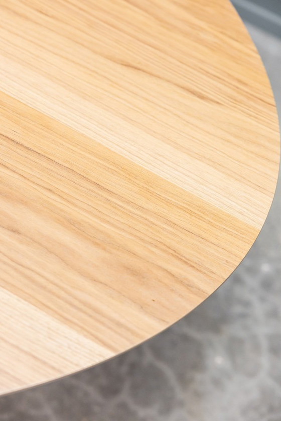 Image 1 of Florence Knoll oval table