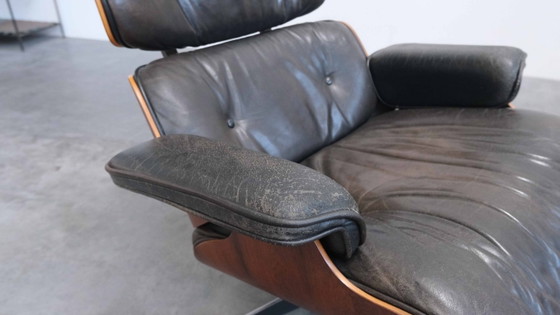 Vintage Eames Lounge Chair & Ottoman – Vitra – Fauteuils, Leather, Wood (photo 11 of 21)