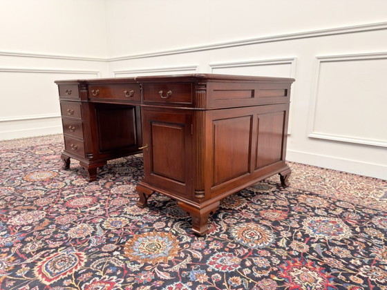 Scrivania da partner Chesterfield inglese classica – Mobili, Leather, Wood (photo 6 of 21)