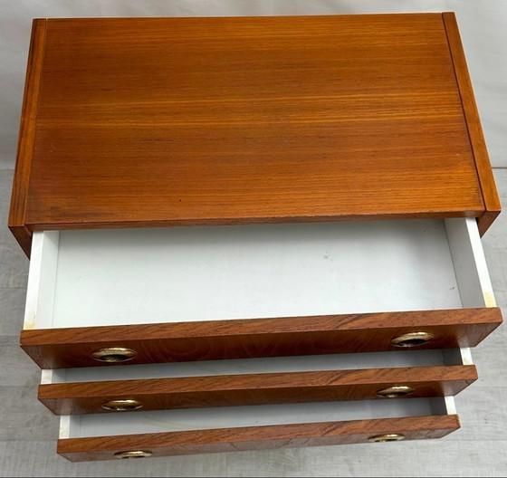 Image 1 of Commode en teck vintage Danish Design des années 1960