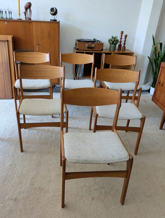 Image 1 of Ensemble vintage de 6 chaises de salle à manger danoises en teck