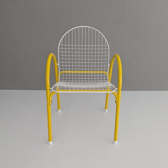 Image 1 of Chaises de jardin italiennes postmodernes en métal grillagé par EMU, années 1980