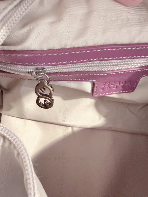 Sacoche cylindrique/baril Escada Sport vintage (état neuf) – Sacs seau, Nylon (photo 13 of 13)