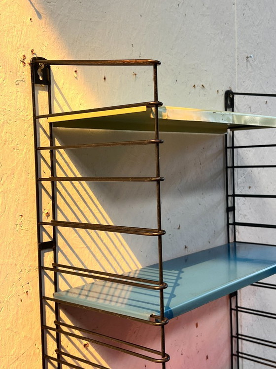 Mobiletto da parete vintage Tomado, 1960, Paesi Bassi – Scaffali a muro, Metal (photo 5 of 10)