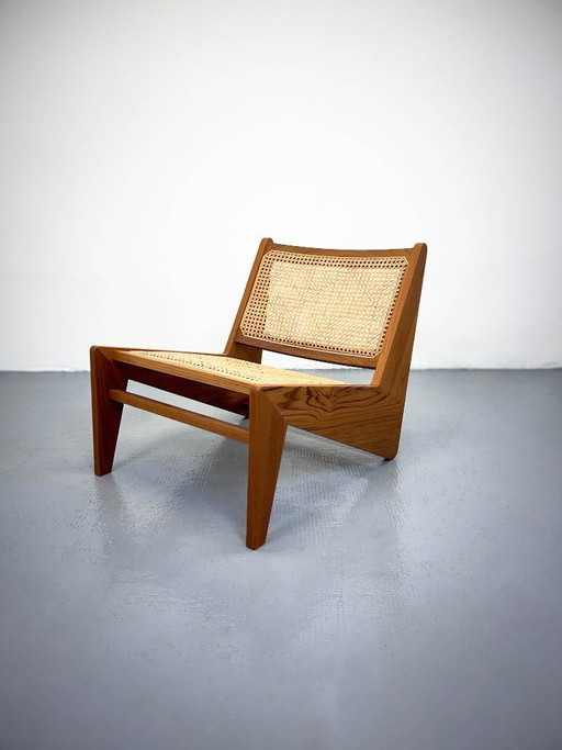 058 Kangaroo Armchair, Cassina, Pierre Jeanneret Poltrona