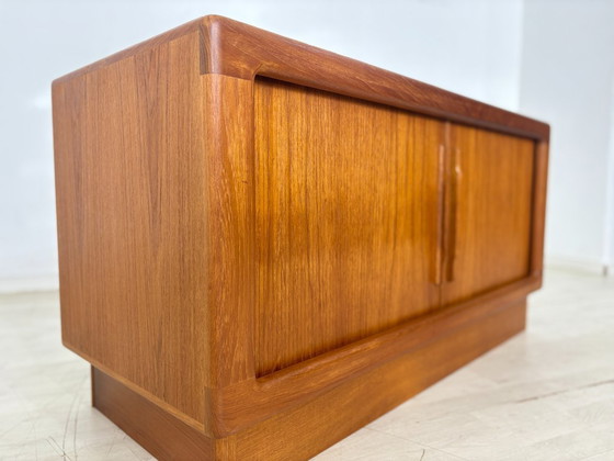 Image 1 of Commode en teck style années 60 / Commode en teck Drylund / Buffet en teck années 60 / Buffet vintage
