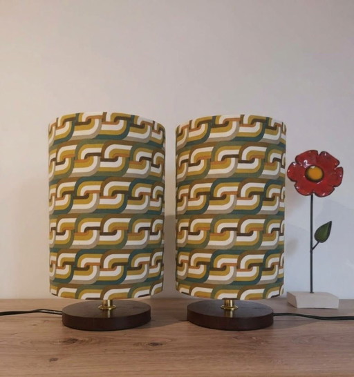 Nachttischlampen x 2, Holzsockel, psychedelischer Druck, 70er Jahre Stil
