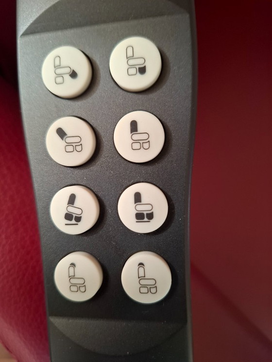 Image 1 of Velderhof Stand-Up Chair