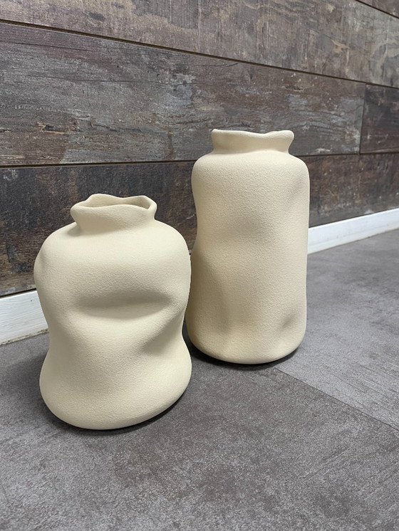 Image 1 of 2 vases claet, model dune
