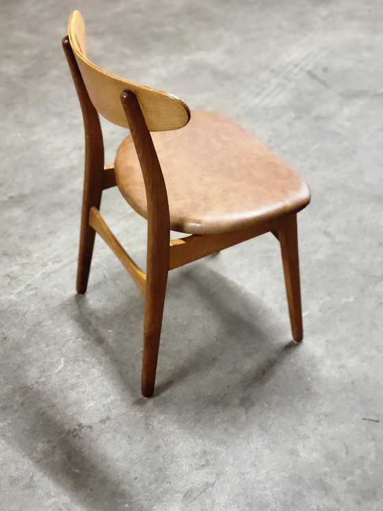 Sedia Hans J. Wegner CH30 in rovere, Carl Hansen & Søn – Sedie da pranzo, Wood, Vintage (photo 2 of 8)