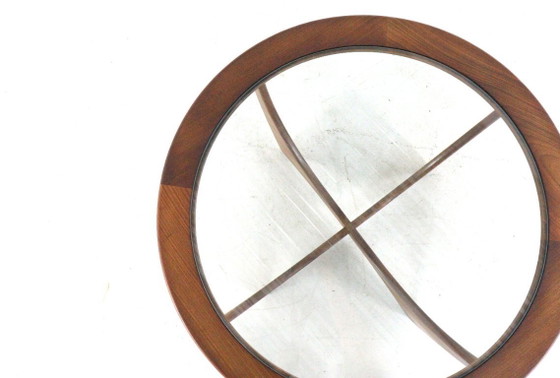 Image 1 of Tavolino rotondo G-Plan Astro con piano in vetro vintage a soffietto