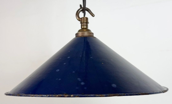 Image 1 of Lampada a sospensione industriale in smalto blu scuro, stile industriale britannico, anni '50
