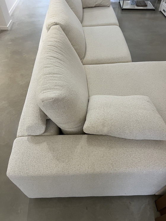 Image 1 of Nuevo sofá beige cromado