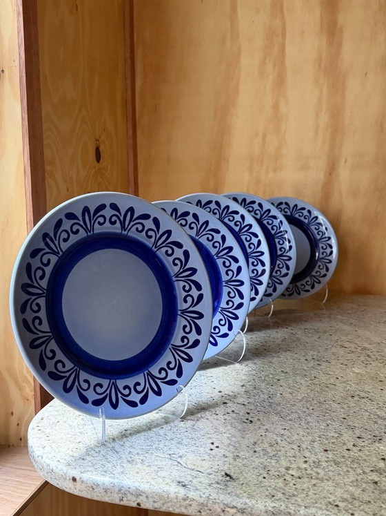 Set Of 5 Royal Sphinx Maastricht Porcelain Plates - Handpainted Blue White Floral Delfts Style - Made In (photo 3 of 11)