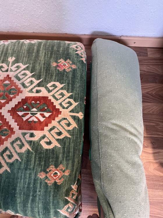 Original Giorgio Soressi Designer-Sofa (1990er) – Postmodern / Kelim-Muster – Herma, 2 Sitzer Sofas, Textile (photo 11 of 12)