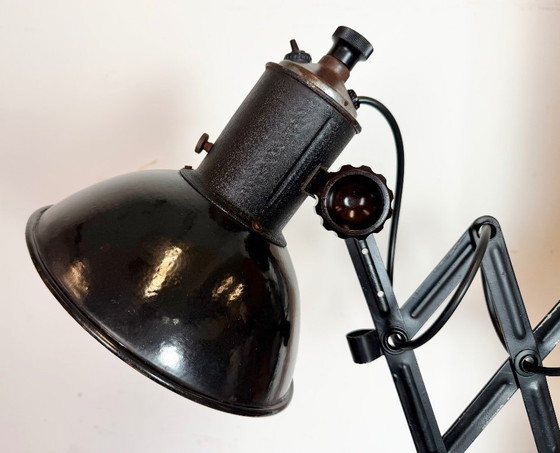 Image 1 of Lámpara de pared industrial de tijera esmaltada en negro, años 50