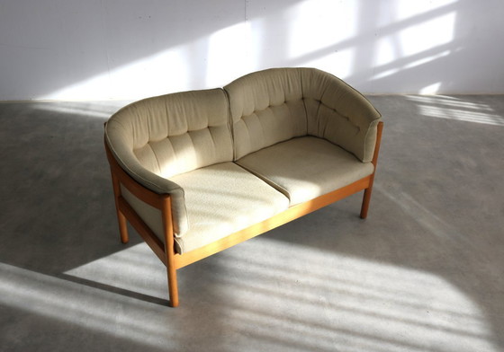 Image 1 of Divano vintage a due posti di Nielaus Mobler