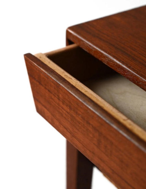 Image 1 of Deense nachtkastjes van Severin Hansen