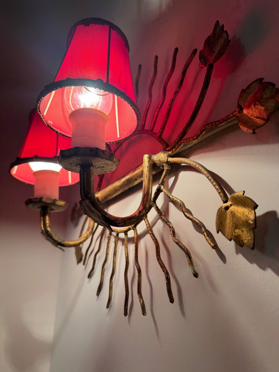 Image 1 of Applique da parete a forma di sole con foglie dorate, anni '60