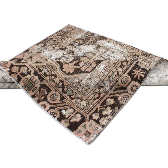 Image 1 of Retroslice vintage rug 130x130