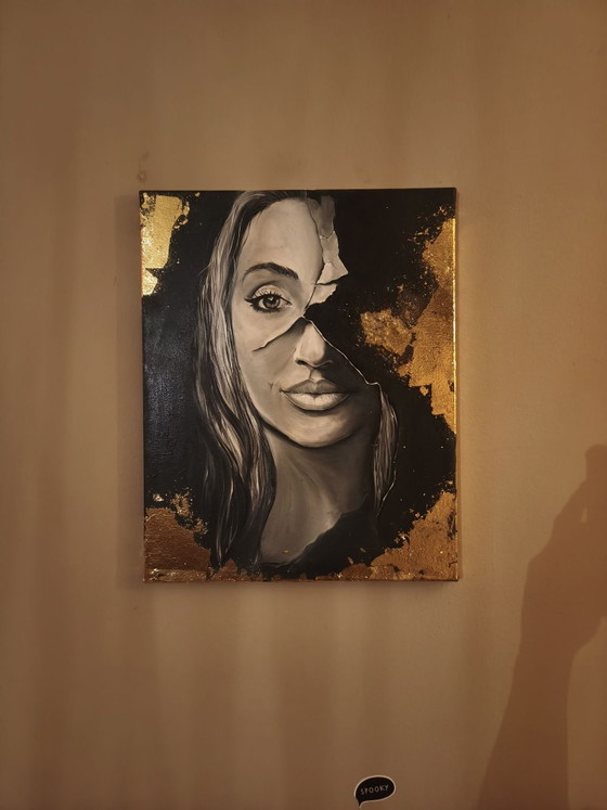 Canvas Portrait – Art, Gold (photo 2 of 5)