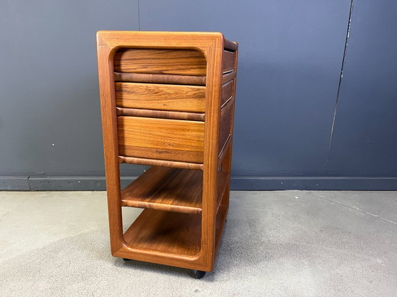 Image 1 of Cassettiera Mid Century di Dyrlund, anni '70