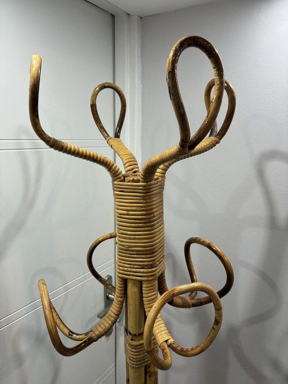 Vintage Italian Bamboo Coat Stand 1970s Spiral Design 177 cm Tall, Coat racks, Brown (photo 2 of 6)