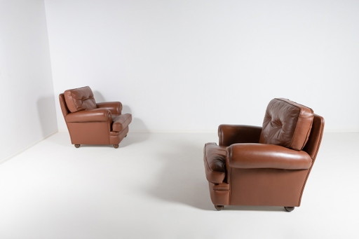 Paire de fauteuils club en cuir marron des années 1970, Italie