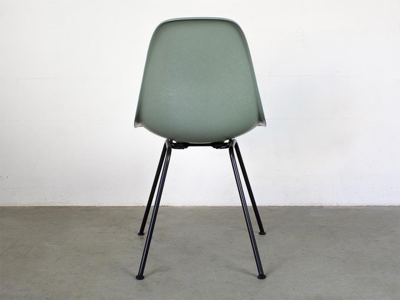 Image 1 of 2X Vitra Dsx Glasfiber Design Charles Eames