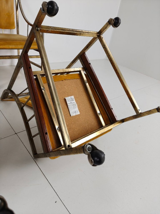 Conjunto único de sillas de comedor y salón de estilo de mediados de siglo – Doradas, fabricadas entre 1940 (photo 20 of 24)