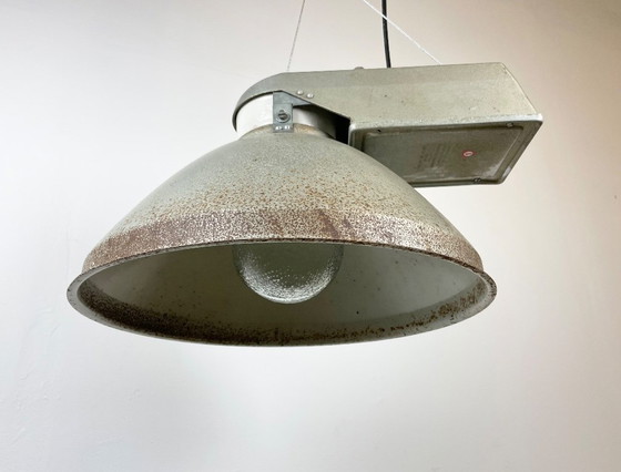 Image 1 of Lampada a sospensione industriale con copertura in vetro smerigliato, anni '70
