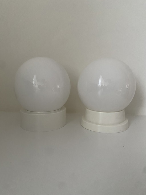 Lampe globe vintage - Plafonnier - Applique murale Massive & Corodex années 1970