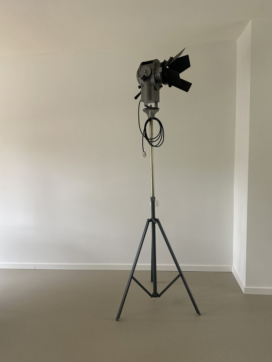 Image 1 of Cremer Paris Theaterlampe auf Ständer ca. 1940