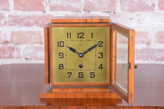Orologio da tavolo Art Déco originale, Noce, Ottone, Vetro, Rilucidato, Ceco, Anni '20 – Kienzle, Glass, Wood (photo 4 of 10)