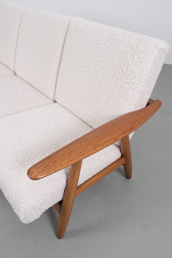 Image 1 of Cigar sofa GE 240/3 by Hans Wegner
