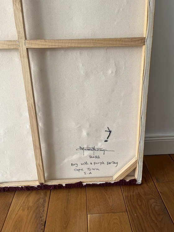 Image 1 of Maurice Mbikayi - “Jongen met een paarse trui”, gemengde technieken op canvas