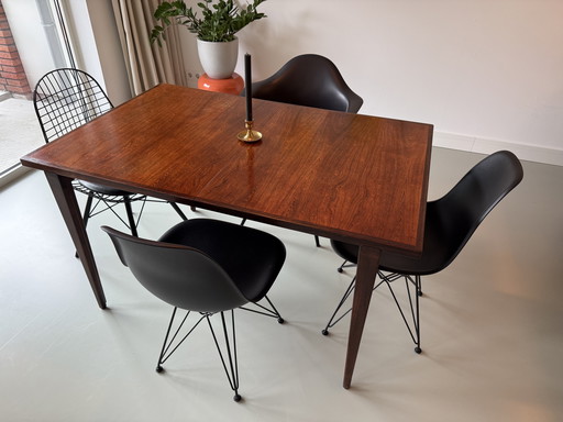 Solid Wood Danish Design Dining Table - Extendable