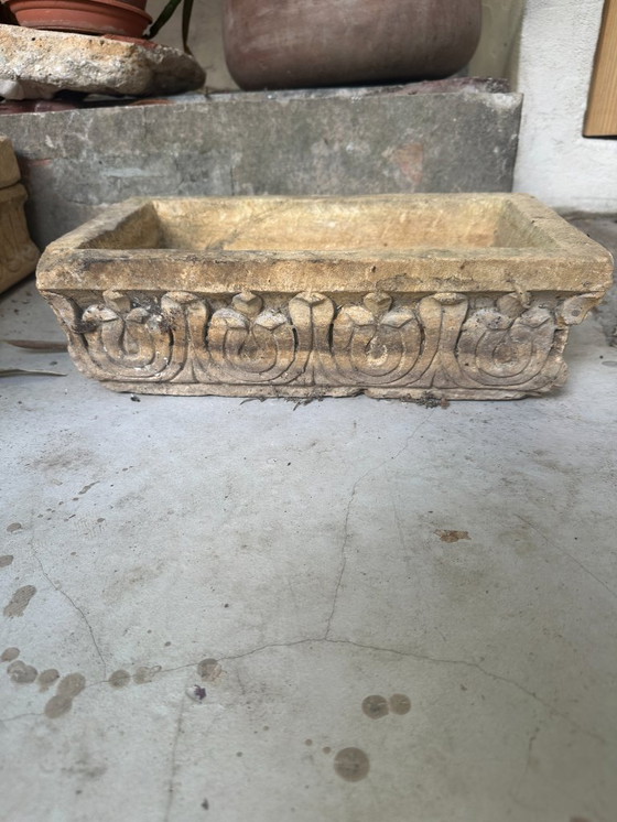 Image 1 of Lotto di vecchie vasche in pietra intagliata - Artigianato indiano