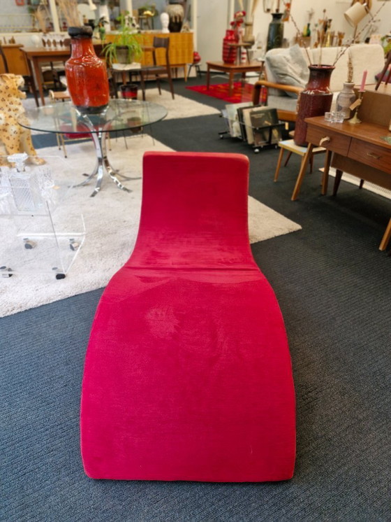 Image 1 of Divano pieghevole vintage in velluto rosso