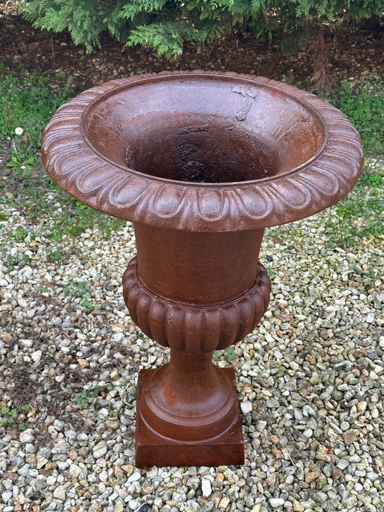 Image 1 of Medici gietijzeren waskommen (paar), hoogte 74 cm