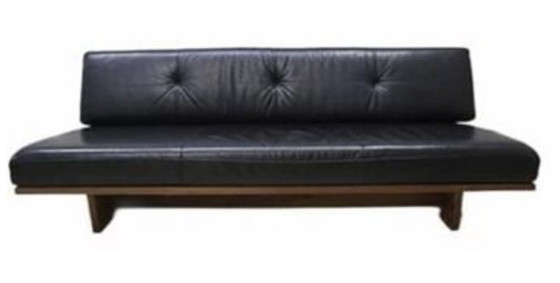 Image 1 of High-end 3-seater leather sofa