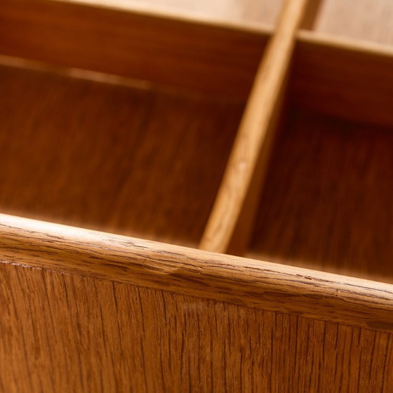 Image 1 of MK11136 Tocador de roble restaurado