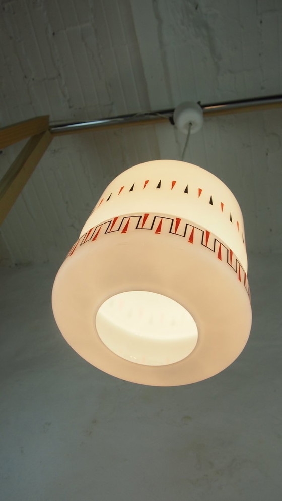 Image 1 of Lampada a sospensione vintage in opalino, lampada da soffitto moderna di metà secolo, francese, anni '60, Lunel